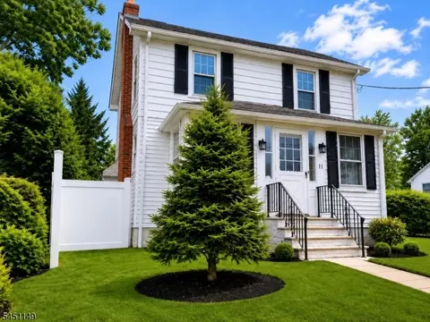 Exterior - 11 Van Dyke Pl, Summit, NJ 07901 photo 2 of 4
