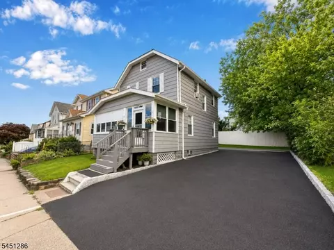 39 Park Dr S, West Orange, NJ 07052