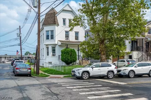 400 Maple Ave, Elizabeth, NJ 07202