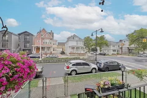402 Davis Ave, Harrison, NJ 07029 photo 6