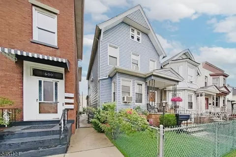 402 Davis Ave, Harrison, NJ 07029
