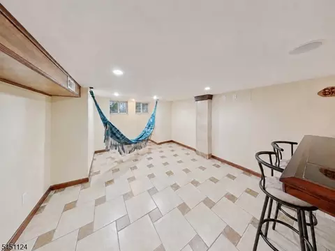 402 Davis Ave, Harrison, NJ 07029 photo 35