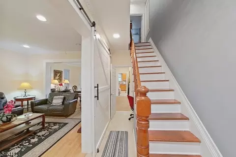 402 Davis Ave, Harrison, NJ 07029 photo 10