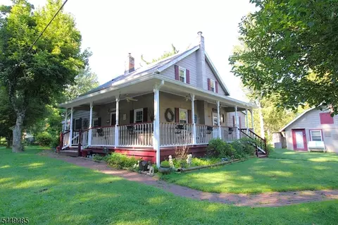 265 Warbasse Junction Rd, Lafayette, NJ 07848