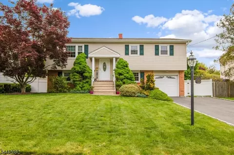 18 Henry St, Rockaway, NJ 07866