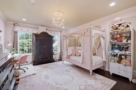 Bedroom - 17 Setting Sun Dr, Hackettstown, NJ 07840 photo 4 of 4