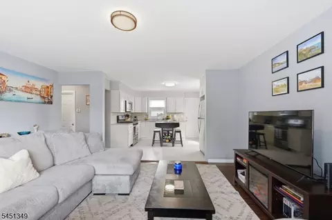 63 Johnson St, Clifton, NJ 07014
