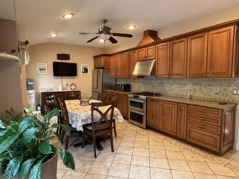 Kitchen - 71 Beech Rd, Randolph, NJ 07869 photo 2 of 2