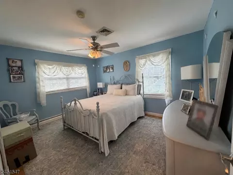 Bedroom - 71 Beech Rd, Randolph, NJ 07869 photo 4 of 8