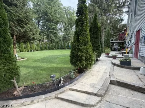 Exterior - 71 Beech Rd, Randolph, NJ 07869 photo 9 of 10