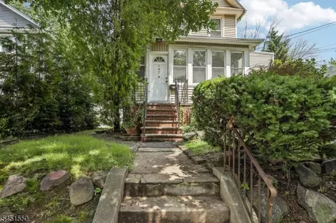 147 Phelps Ave #2, Englewood, NJ 07631