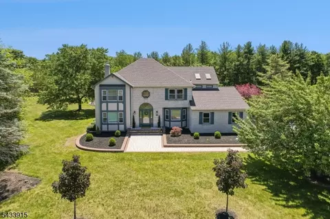45 Adams Dr, Belle Mead, NJ 08502