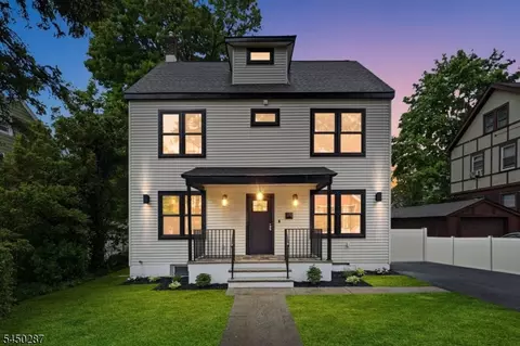 166 Lincoln St, Montclair, NJ 07042