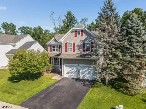 Exterior - 46 Saxton Dr, Hackettstown, NJ 07840 photo 3 of 11