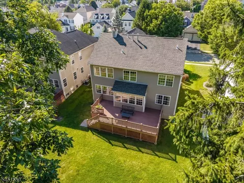 View/Area - 46 Saxton Dr, Hackettstown, NJ 07840 photo 3 of 5