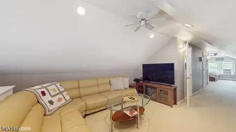 Entry Way - 403 Sharp St, Hackettstown, NJ 07840 photo 4 of 4