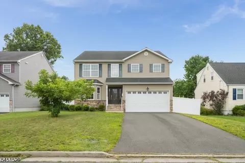 519 Fairview Ave, Middlesex, NJ 08846