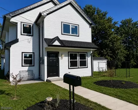 270 Alpine Way, South Amboy, NJ 08879