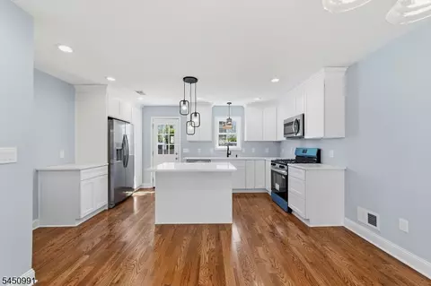 270 Alpine Way, South Amboy, NJ 08879