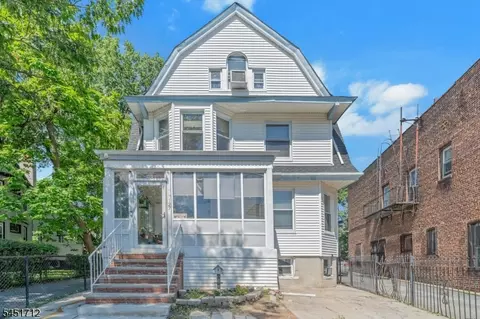 127 N 16th St, East Orange, NJ 07017