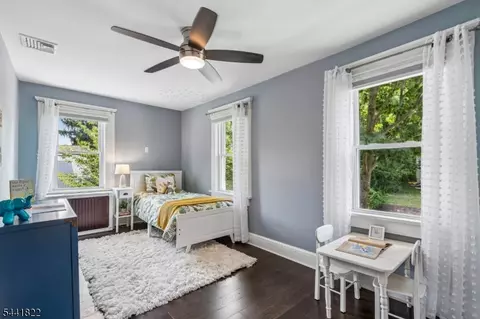 Bedroom - 78 Tooker Ave, Springfield, NJ 07081 photo 3 of 4