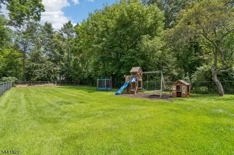 Exterior - 78 Tooker Ave, Springfield, NJ 07081 photo 7 of 9