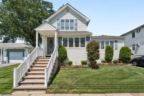 135 E 11th St, Linden, NJ 07036