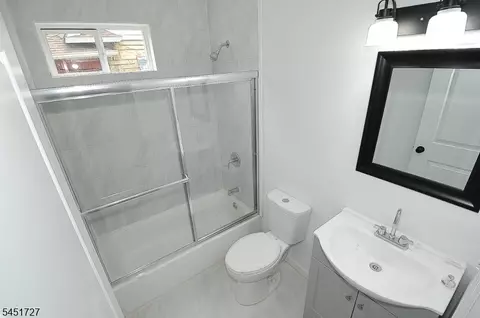 Bath - 1277 E Front St, Plainfield, NJ 07062 photo 1 of 5