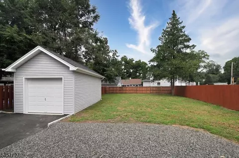 Exterior - 1277 E Front St, Plainfield, NJ 07062 photo 2 of 4