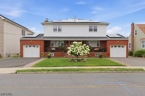 29 N 8th St, Kenilworth, NJ 07033