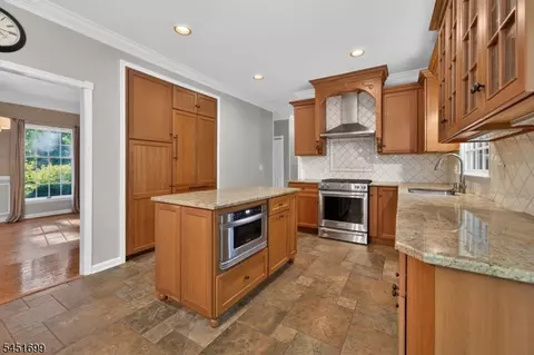 Entry Way - 11 Devonald Dr, Asbury, NJ 08802 photo 3 of 4