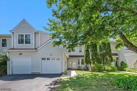 107 Choctaw Ridge Rd, Somerville, NJ 08876