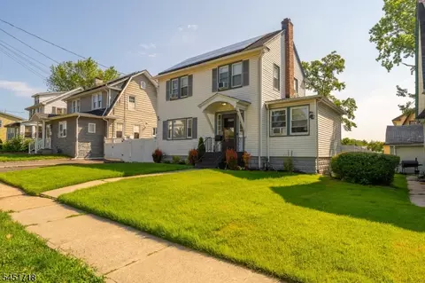 331 Thompson Ave, Roselle, NJ 07203