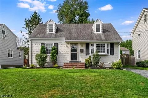 1018 Grandview Ave, Westfield, NJ 07090