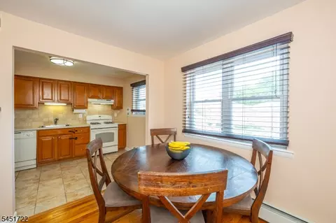 Dining - 24 Manchester Ct, Wayne, NJ 07470 photo 3 of 3