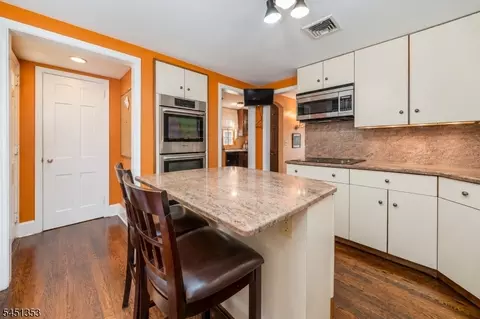 14 Brook Ct, Summit, NJ 07901 photo 12