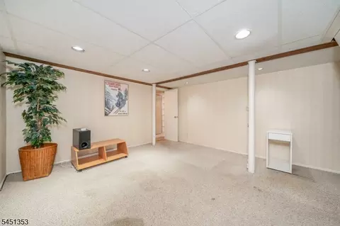 14 Brook Ct, Summit, NJ 07901 photo 32