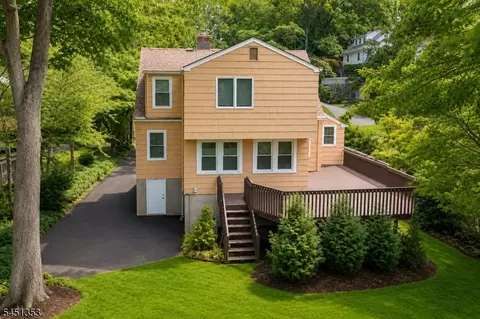 14 Brook Ct, Summit, NJ 07901 photo 2