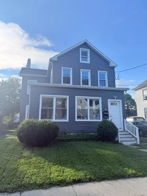 67 Manning Ave, North Plainfield, NJ 07060