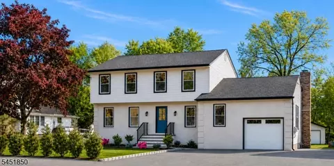 72 E Cedar St, Livingston, NJ 07039