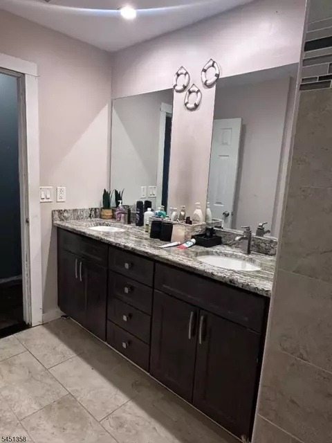 Bath - 3 Lawrence Dr, Hackettstown, NJ 07840 photo 1 of 2
