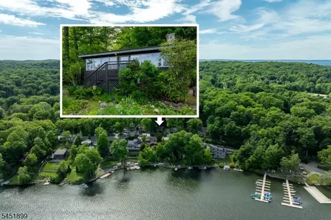 2215 Lakeside Dr, Highland Lakes, NJ 07422