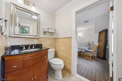 Bath - 1041 Kenyon Ave, Plainfield, NJ 07060 photo 7 of 7