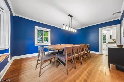 Dining - 1041 Kenyon Ave, Plainfield, NJ 07060 photo 1 of 2
