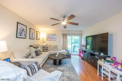 Living - 10 Parkside Ct, Wayne, NJ 07470 photo 1 of 1