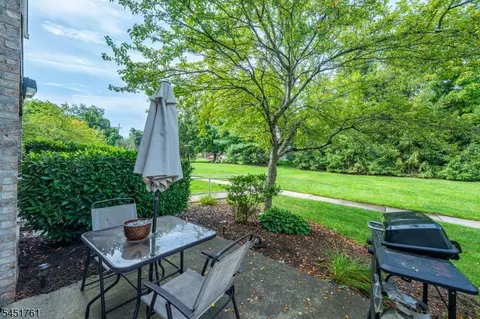 Other - 10 Parkside Ct, Wayne, NJ 07470 photo 8 of 9