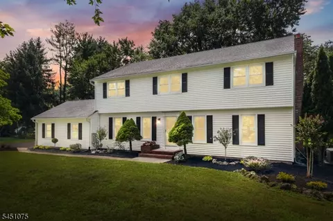 59 Catskill Ct, Belle Mead, NJ 08502