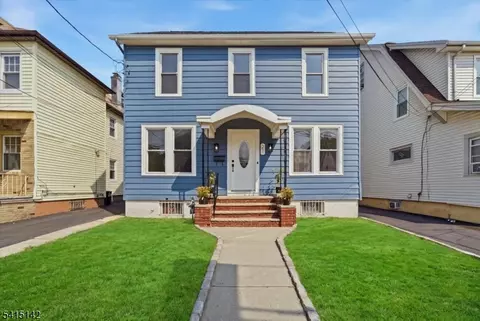 21 Hazard Pl, Elizabeth, NJ 07208