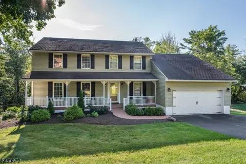 43 Bisset Dr, West Milford, NJ 07480