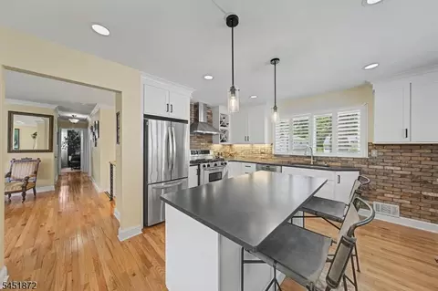 Kitchen - 3 Rose Ct, Dover, NJ 07801 photo 2 of 3
